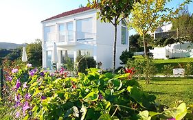 LAR JARDÍN - Casas independientes con parking privado